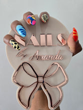 Load image into Gallery viewer, Nailfie prop (bow)